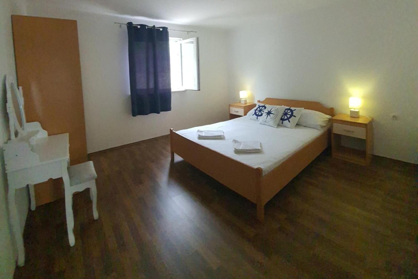 Apartments By The Sea Cove Pjestata, Peljesac - 10210 Janjina Esterno foto